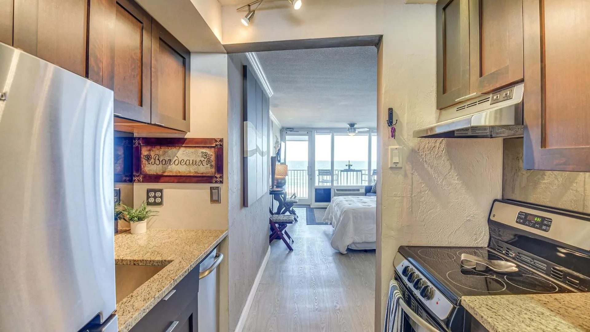 Daytona Beach Retreat Beach Access! Apartment